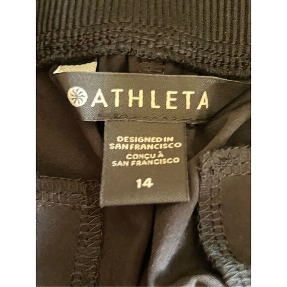 Athleta woman’s 14 Brooklyn ankle black pants wrinkle resistant tailored fit - Picture 6 of 7